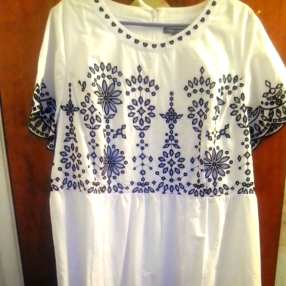 White cotton dress with eyelet details